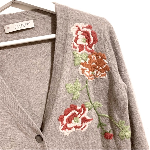 FTC 100% Cashmere Cardigan Floral Embroidery - Picture 1 of 15